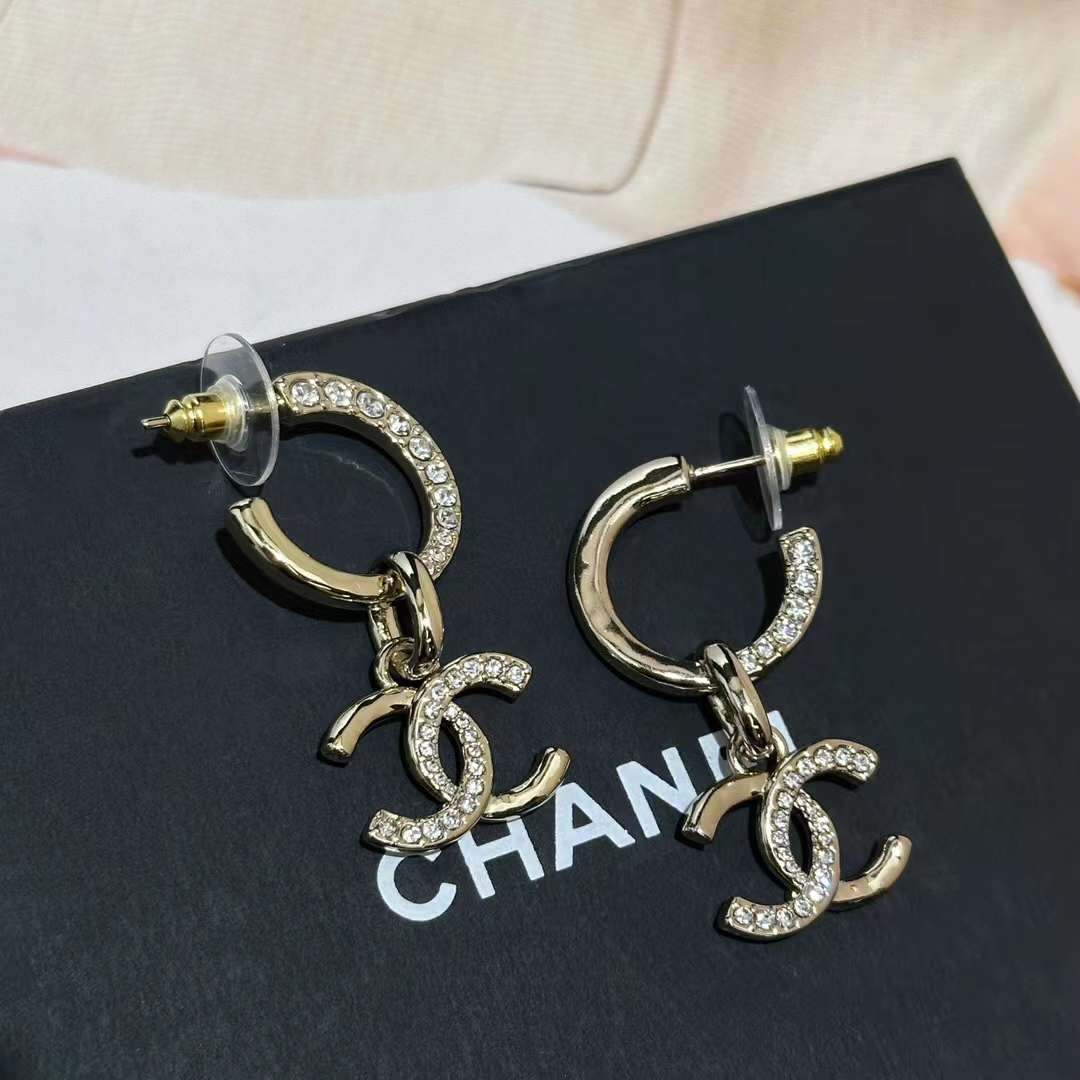 Chanel Women CC Pendant Earrings Metal Strass Gold Crystal