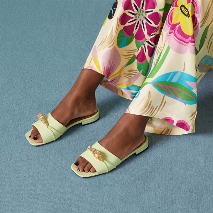 Gucci Women GG Slide Sandal Tiger Head Light Green Leather Flat