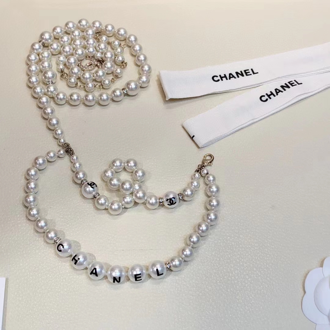 Chanel Women CC Chain Belt Metal Glass Pearls Imitation Pearls Strass Dark Gold Pearly White Crystal