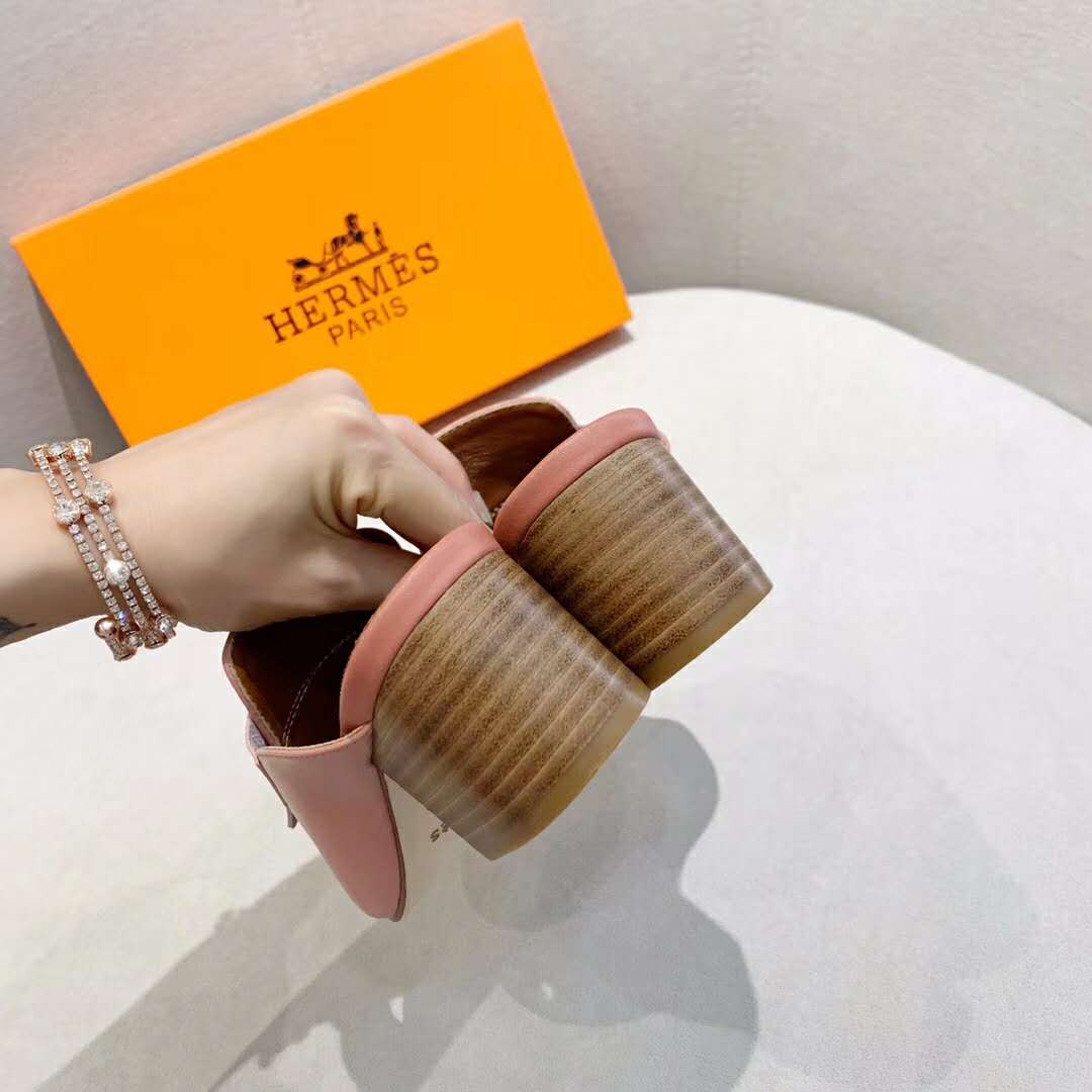 Hermes Women Alma Sandal Goatskin with Fringe Detail-Pink