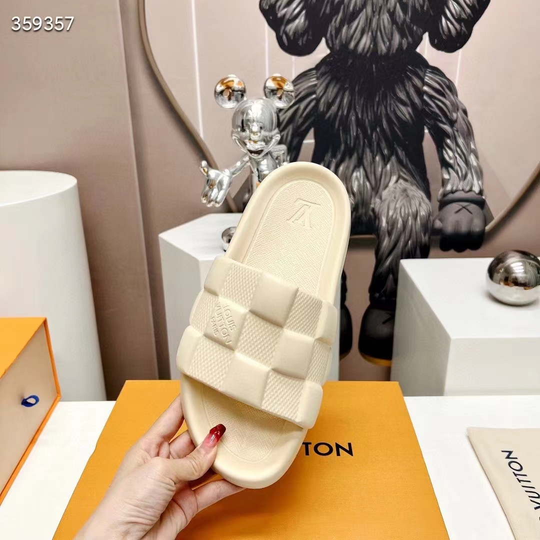 Louis Vuitton LV Unisex Waterfront Mule Beige Maxi Damier Rubber Waterproof Rubber