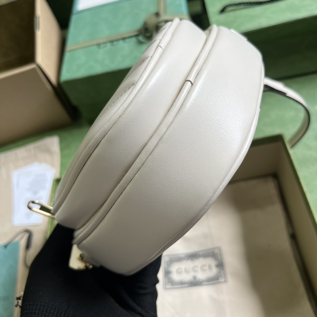 Gucci Women GG Interlocking G Mini Heart Shoulder Bag White Diagonal Matelassé Leather