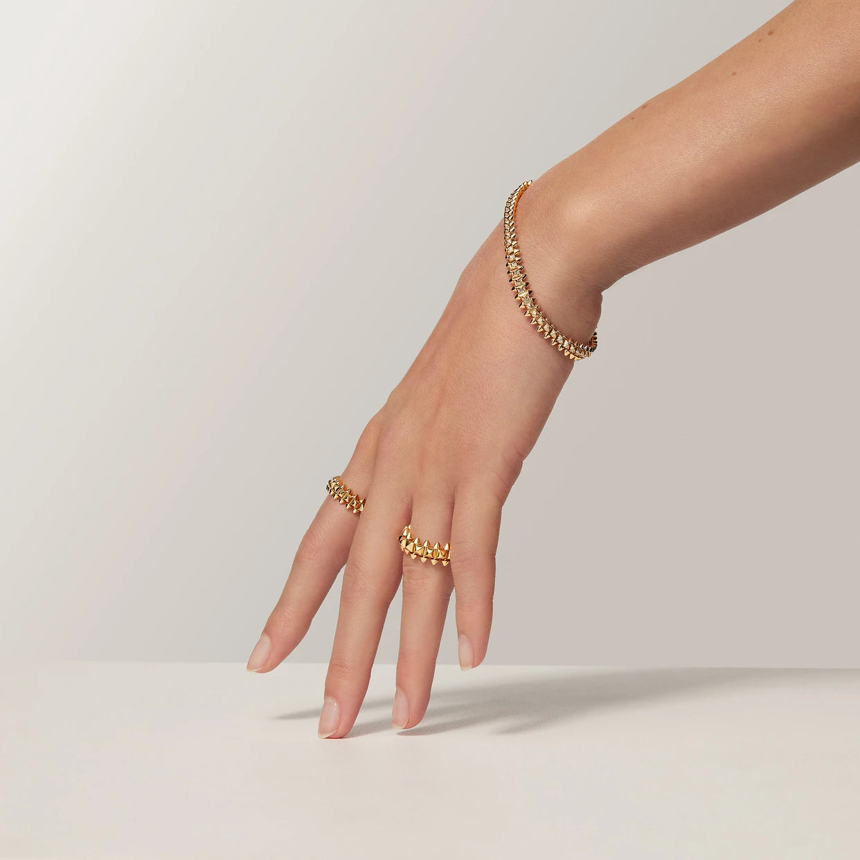 CARTIER CLASH DE  RING MEDIUM MODEL – US 5