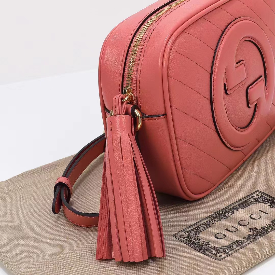 Gucci Women GG Blondie Small Shoulder Bag Pink Leather Zipper Closure