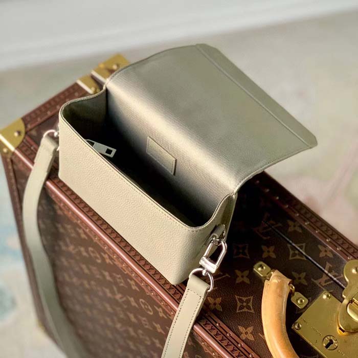 Louis Vuitton Unisex Fastline Wearable Wallet Sage Cowhide Leather Textile Lining