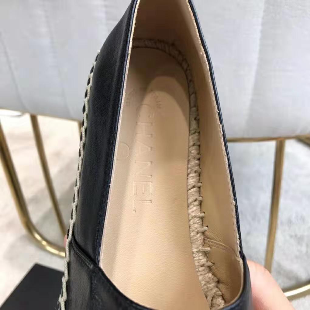 Chanel Women Espadrilles in Lambskin Leather-Black