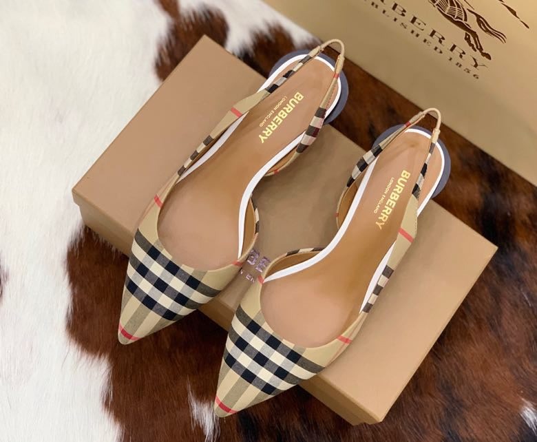 New Fashion Sandals 0425072524