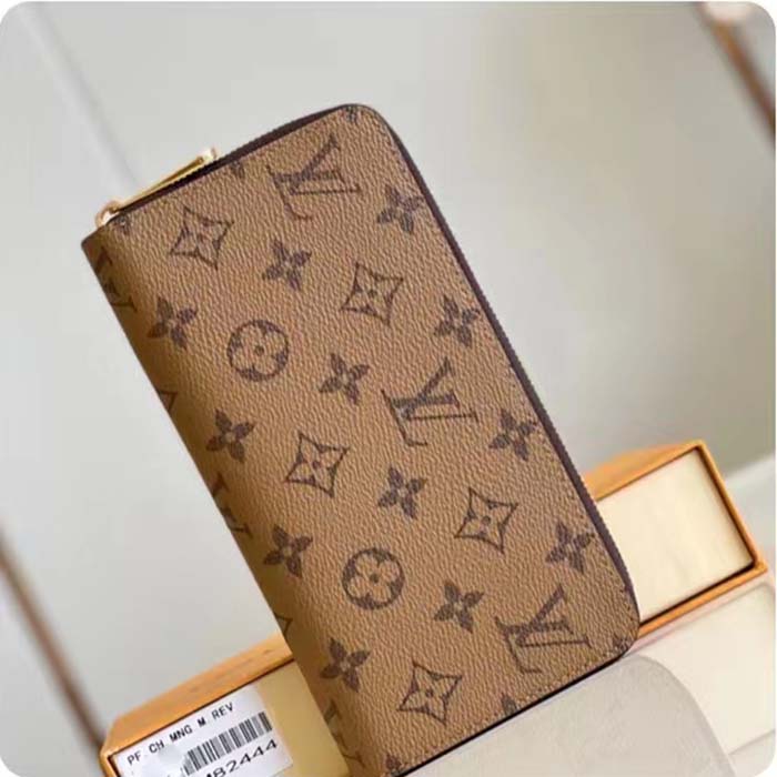 Louis Vuitton LV Unisex Zippy Wallet Monogram Reverse Coated Canvas Cowhide Leather