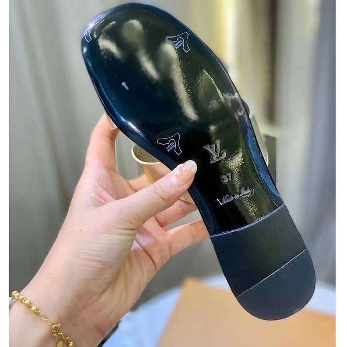 Louis Vuitton LV Unisex Isola Flat Mule Gold Metallic Lamb Leather Circle Signature