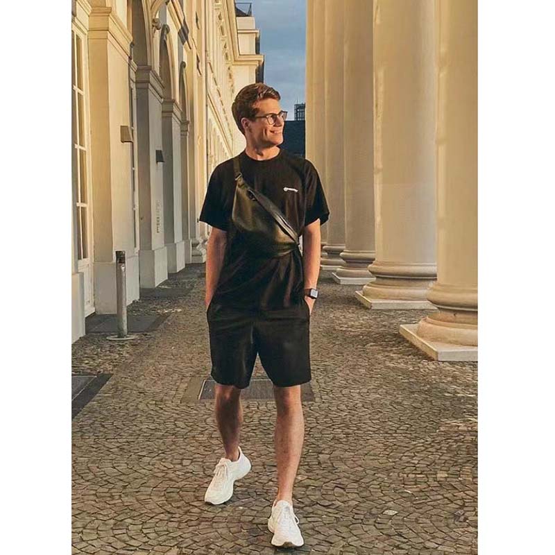 Louis Vuitton LV Unisex Discovery Bumbag PM Monogram Shadow Calf Cowhide Leather