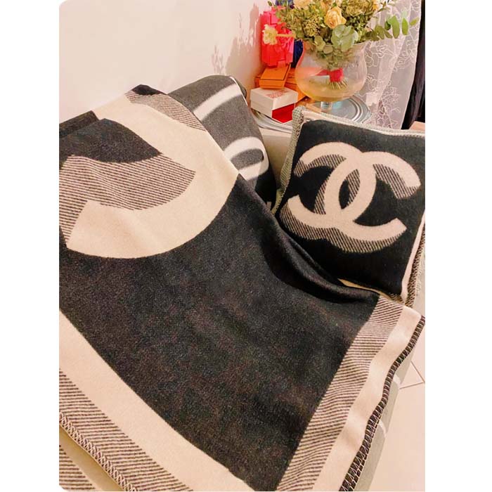 Chanel Unisex CC Cotton Wool Tweed Beige Black Multifunction Scarf Blanket