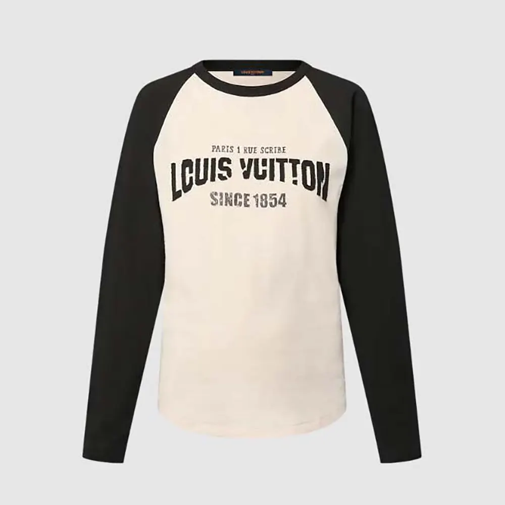 Louis Vuitton LV Men Signature Varsity Long-Sleeved Top 1AGPHO