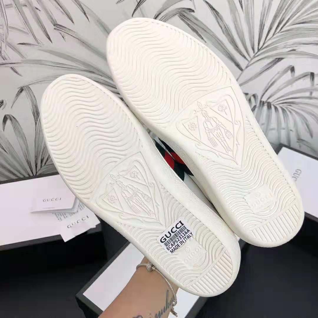 Gucci Men Ace Embroidered Sneaker with Embroidered Tiger Appliqué-White