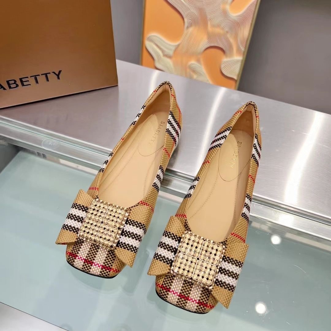 The latest plaid butterfly diamond buckle slip-on loafers PD042025051914