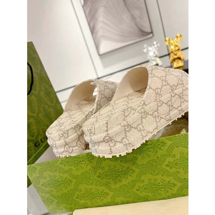 Gucci Unisex Slide Sandal Interlocking G Beige Ebony GG Rubber Low Heel