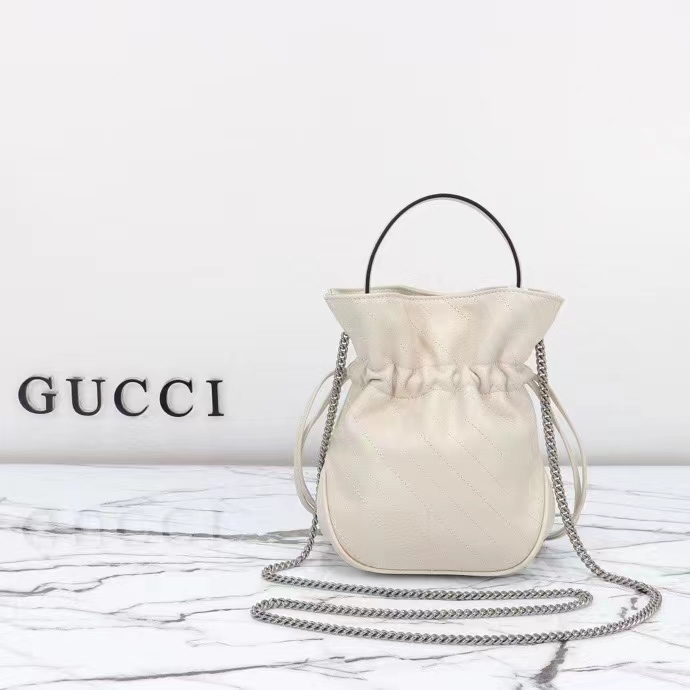 Gucci Women GG Blondie Mini Bucket Bag White Leather Round Interlocking G