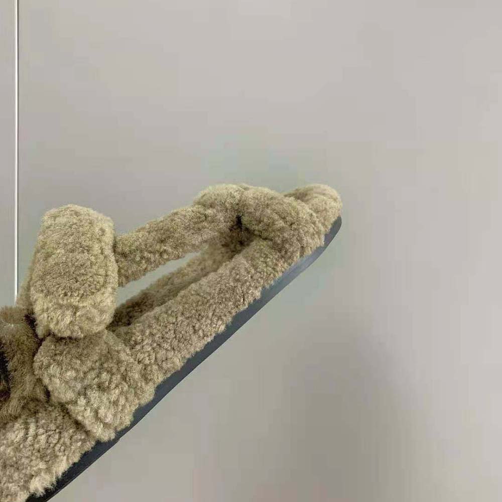 Fendi Women Feel Green Sheepskin Sandals