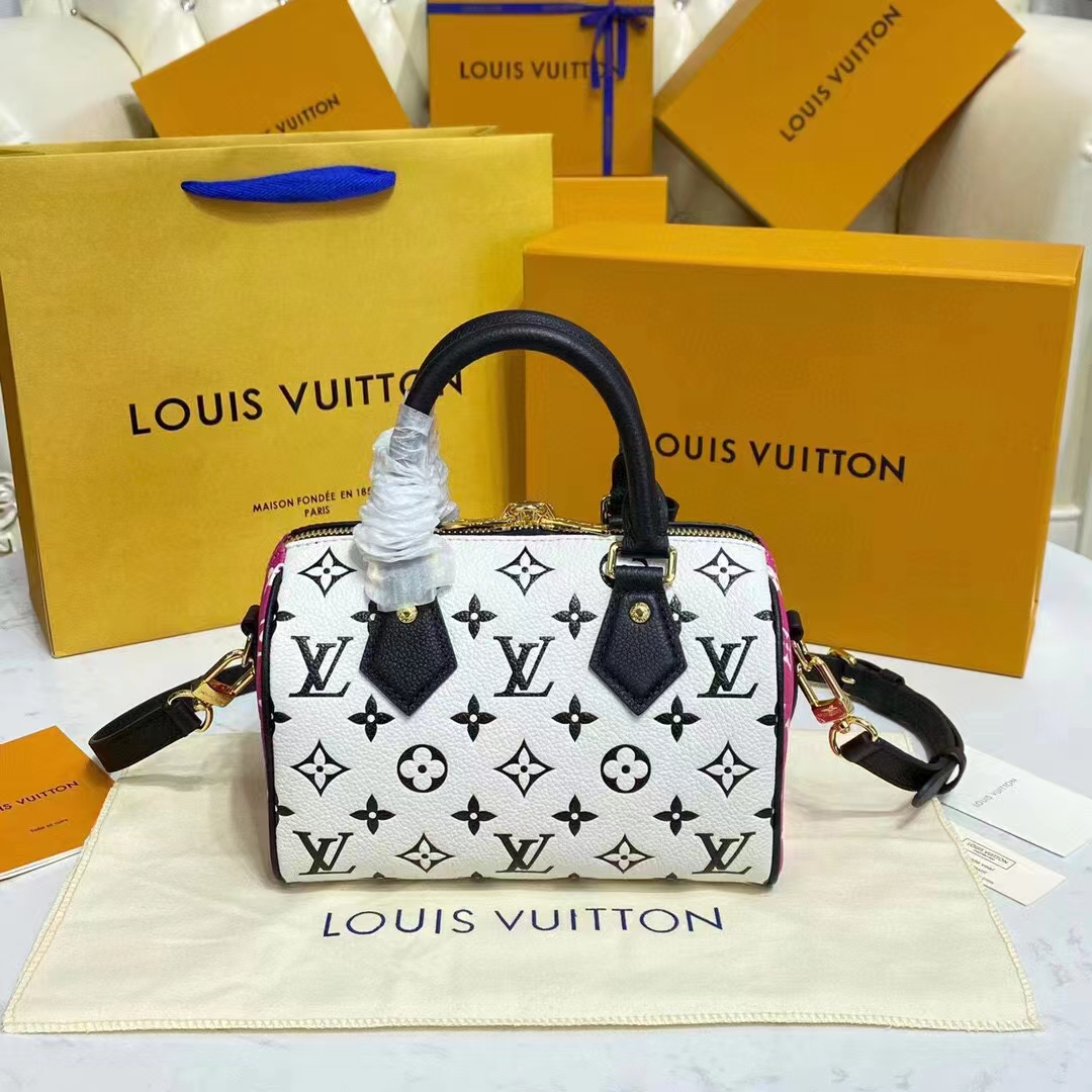 Louis Vuitton Women Speedy Bandouliere 20 Bag Black Printed Embossed Grained Cowhide
