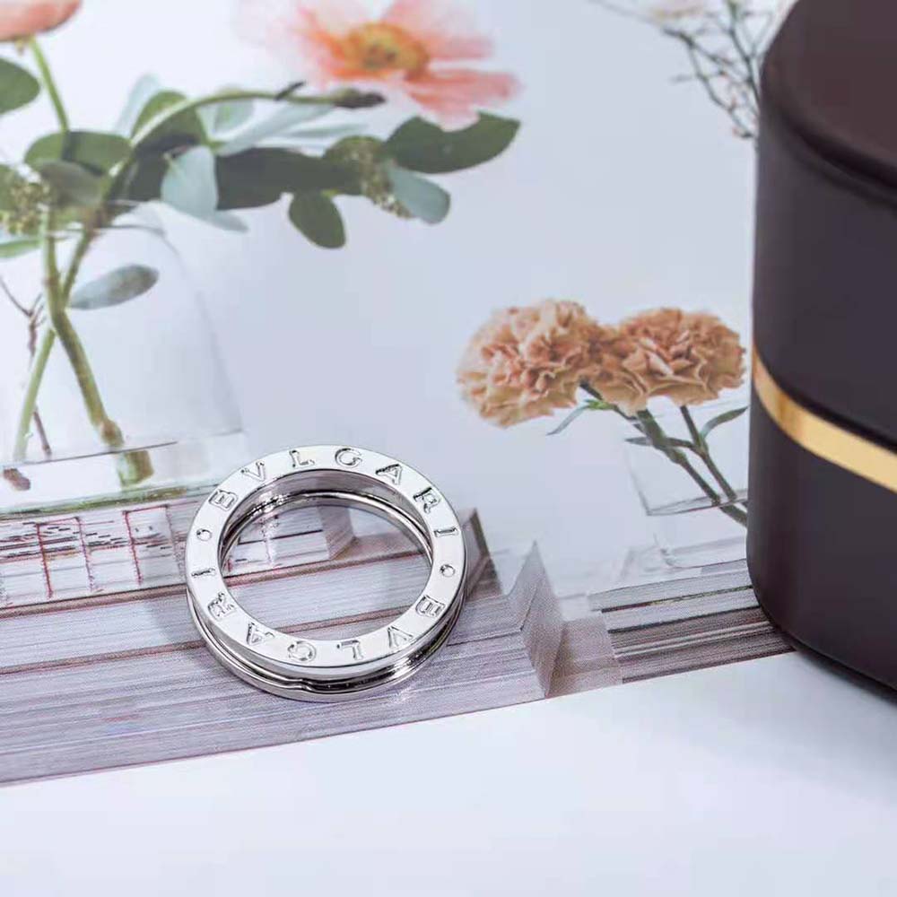 Bvlgari Women B.Zero1 One-Band Ring in 18 KT White Gold