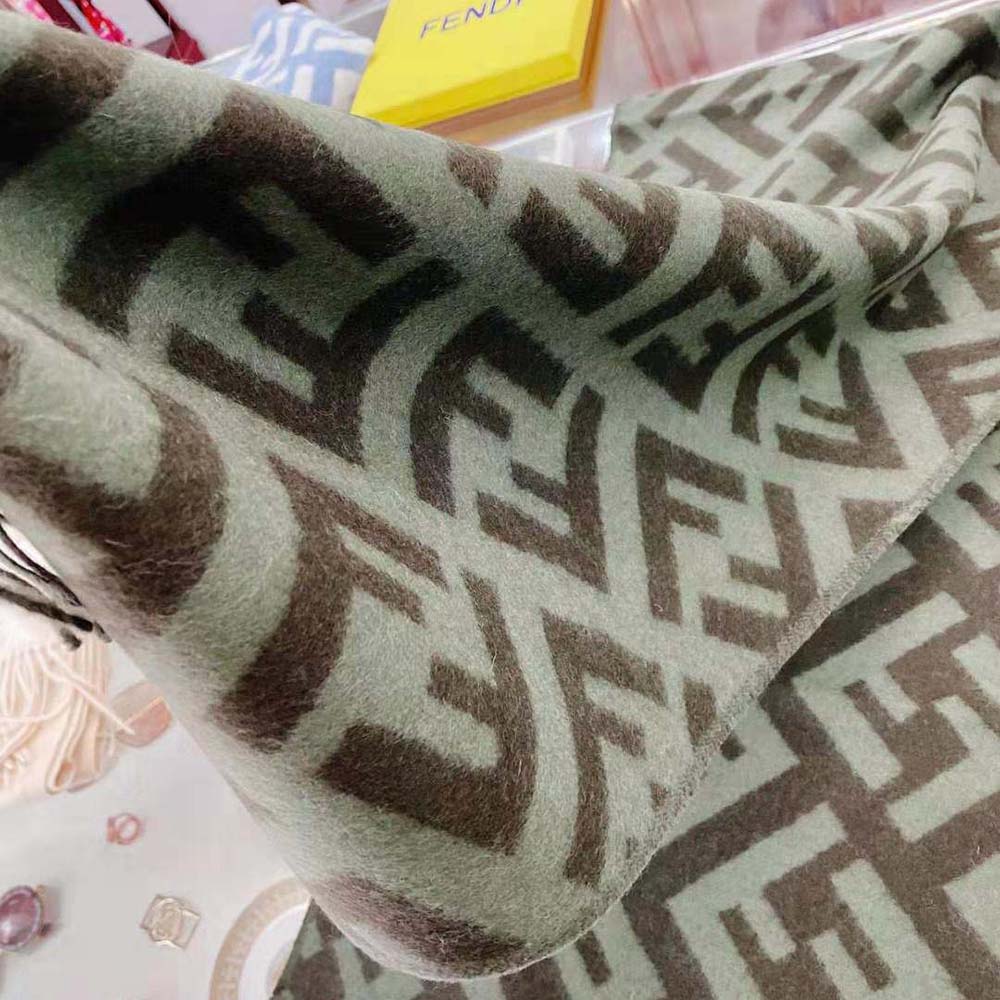 Fendi Women FF Scarf Green Cashmere Scarf