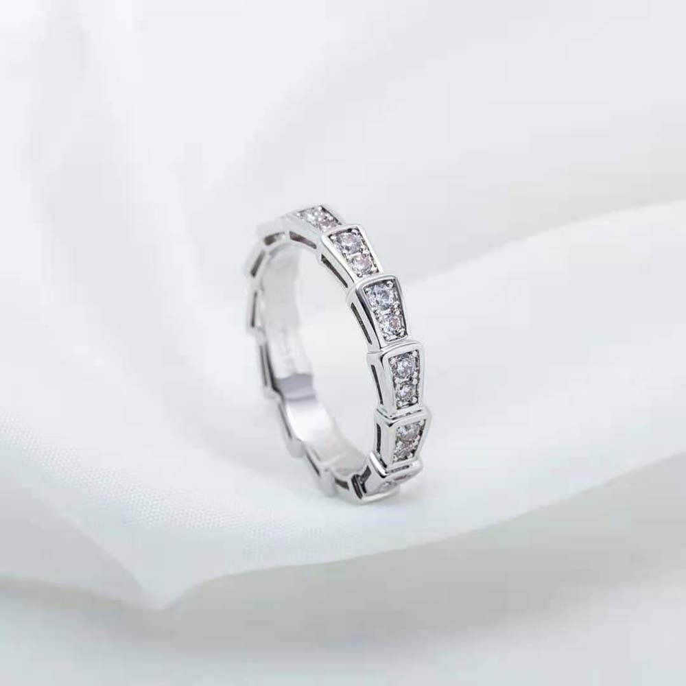 Bvlgari Women Precious Beauty of the Scales Serpenti Viper Ring
