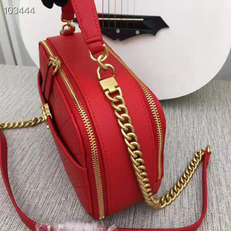 Chanel Women Vanity Case in Embossed Grained Calfskin Metal Chain-Red