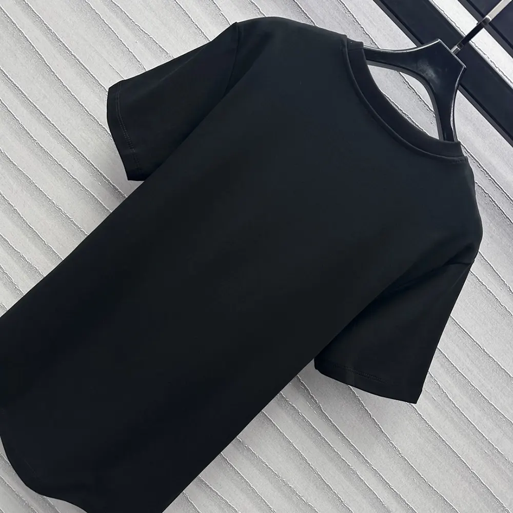 Louis Vuitton Women Washed Monogram Front T-Shirt 1AIAZY