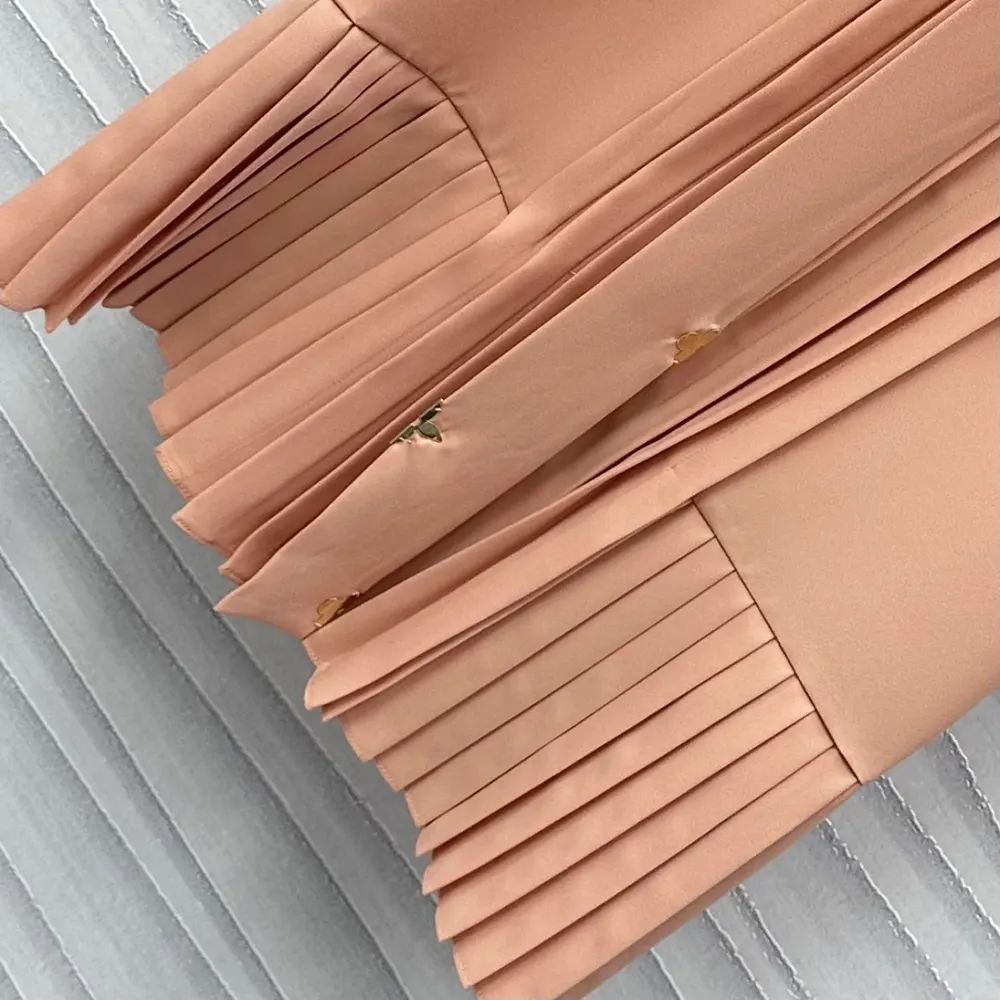 Louis Vuitton Women Lavallière Pleat Dress 1AGP33