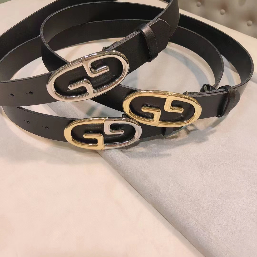 Gucci Unisex Belt Two-Toned Metal GG Buckle Black Leather 3.3 CM Width
