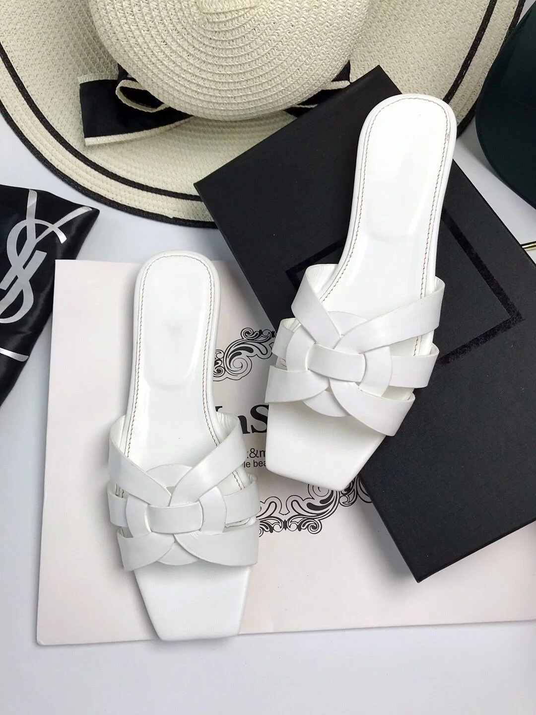 Y Leather Shoes Woven All-match Flat Heel Women's Shoes 1024041119