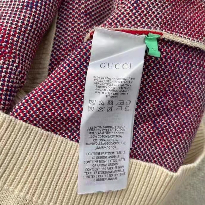 Gucci Women’s Les Pommes Cotton Heart Sweater White Hearts Knit Cotton Jacquard V-Neck