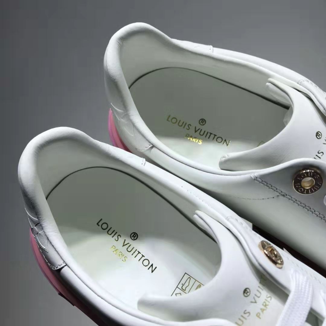 Louis Vuitton LV Unisex Time Out Sneaker Printed Calf Leather 3-D Monogram Flowers-Pink