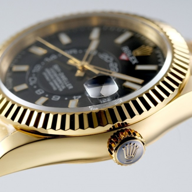 Rolex Sky-Dweller Gold Black Index Dial 42mm