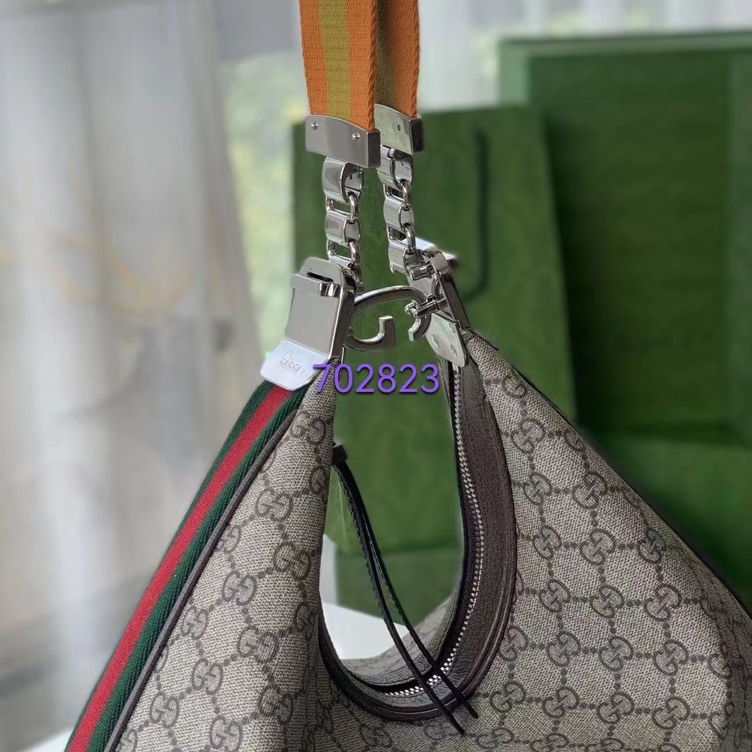 Gucci Women GG Attache Large Shoulder Bag Beige Ebony GG Supreme Canvas