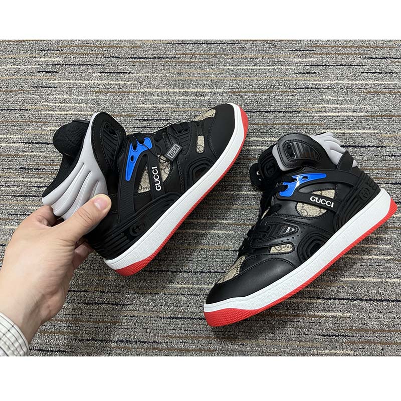 Gucci Unisex Gucci Basket Sneaker Beige Ebony GG Supreme Canvas Low Heel