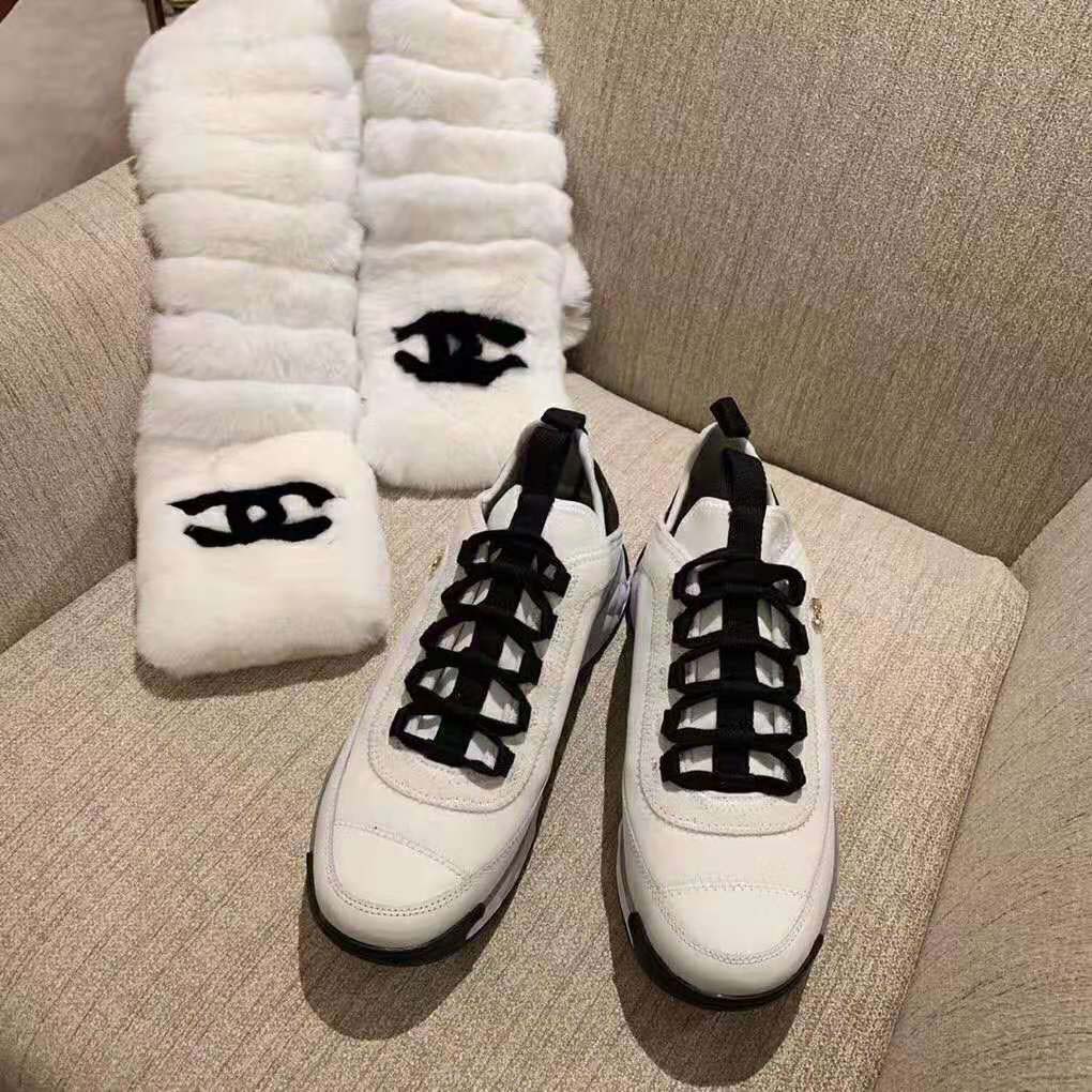 Chanel Women Sneakers in Velvet Calfskin & Mixed Fibers 1 cm Heel-Beige