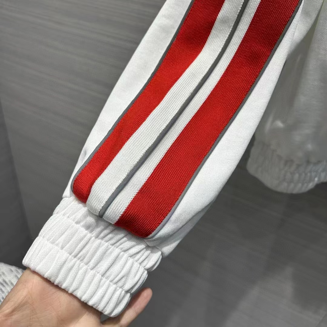 Gucci Women GG Technical Jersey Zip Sweatshirt Interlocking G Embroidered Patch High Neck Dropped Shoulder