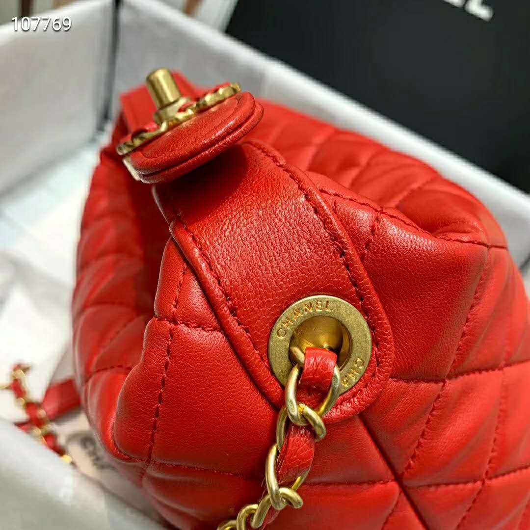 Chanel Women Hobo Bag in Lambskin Leather Gold Metal-Red