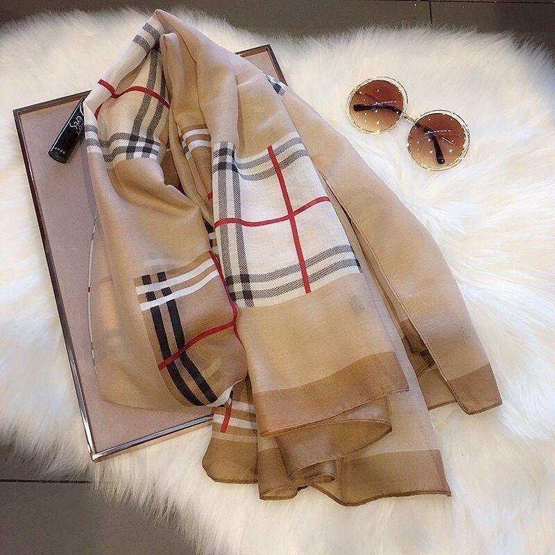 BBR Classic Check Summer Scarf PD042025051901