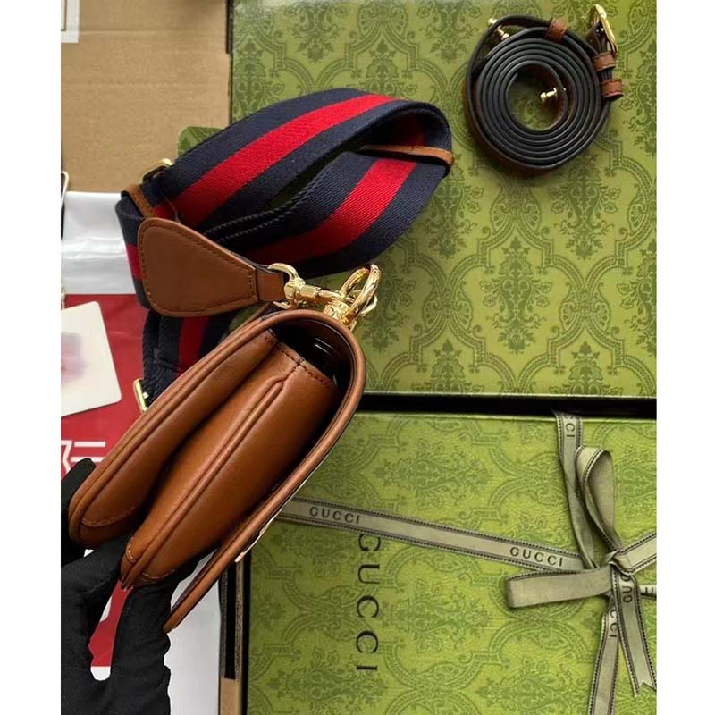 Gucci Women GG Blondie Shoulder Bag Cuir Leather Round Interlocking G