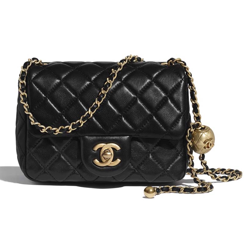 Chanel Women Flap Bag in Lambskin Leather