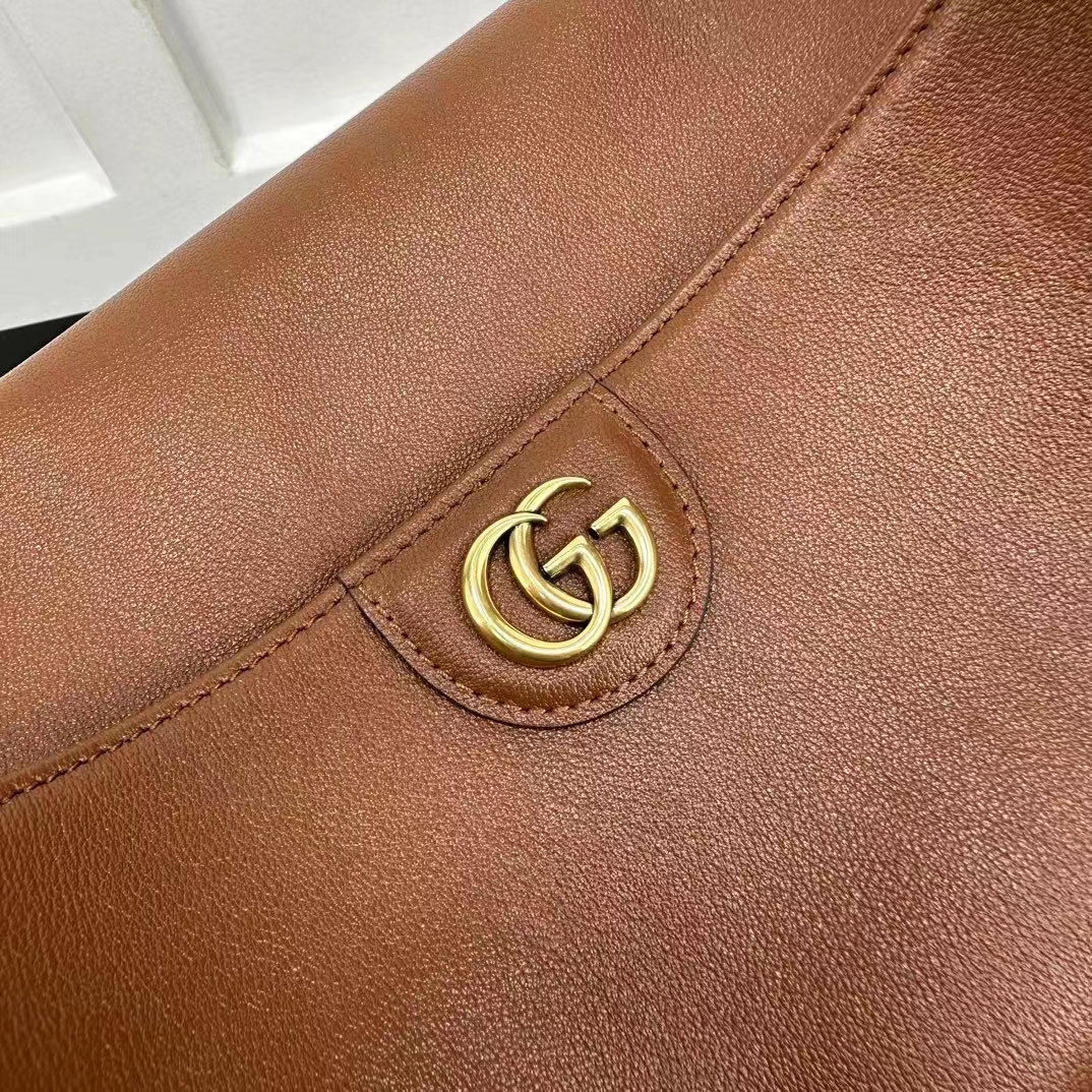 Gucci Women Diana Medium Shoulder Bag Cuir Leather Double G