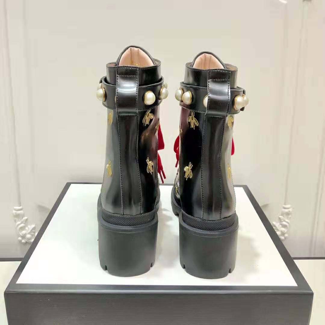 Gucci Women Gucci Leather Embroidered Ankle Boot in Black Leather 8.9 cm-Red