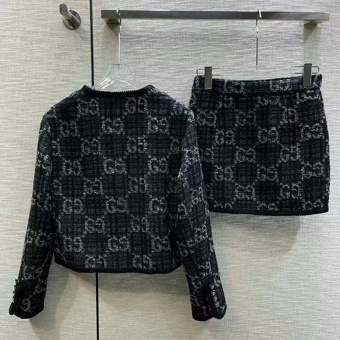 Gucci Women GG Tweed Jacket Dark Grey Lined Collarless Two Front Pockets Button Closure Style ‎761164 ZAPA4 1158