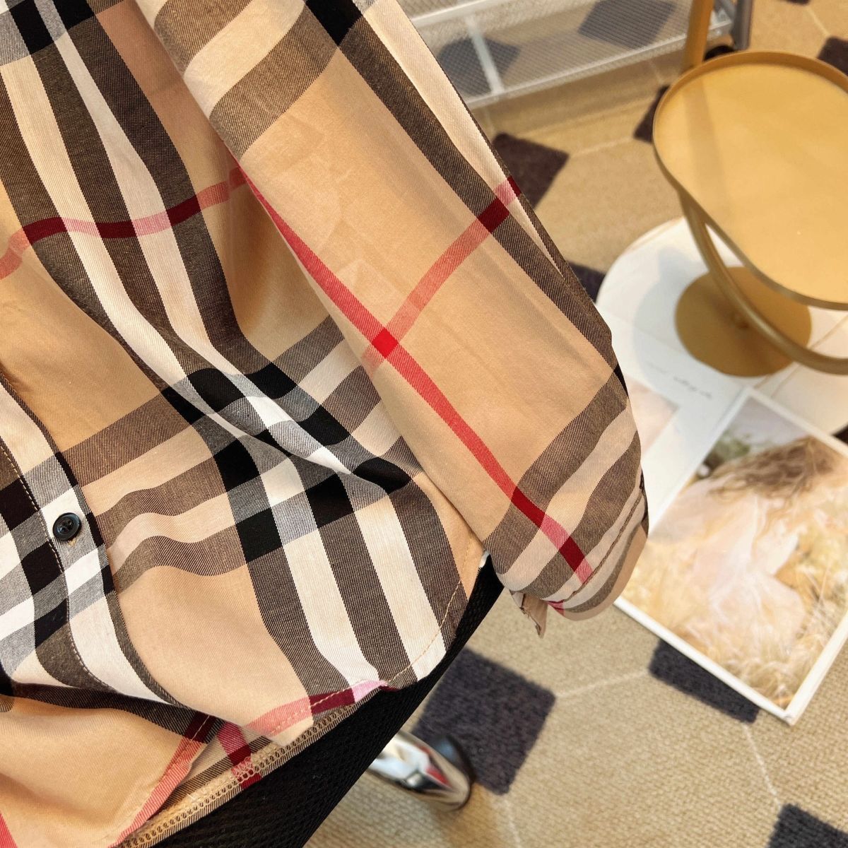 New Fashion Plaid Shirt All-match Casual Shirt 1024072610