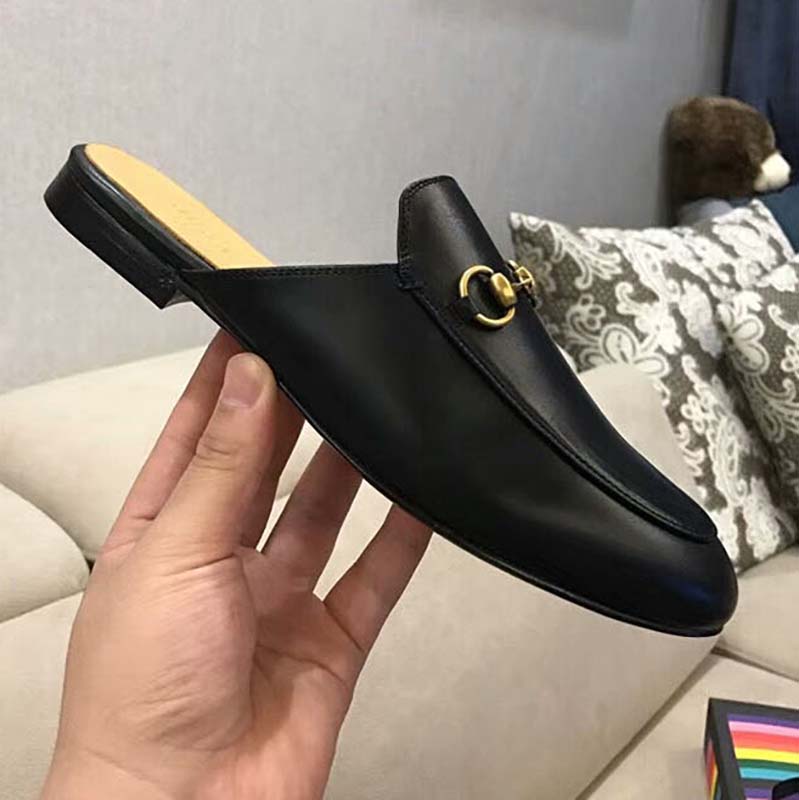 Gucci Unisex Princetown Leather Slipper-Black