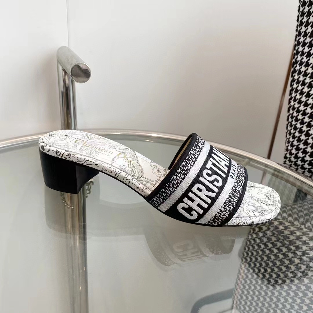 Dior Women CD Dway Heeled Slide White Black Embroidered Cotton Toile De Jouy Voyage