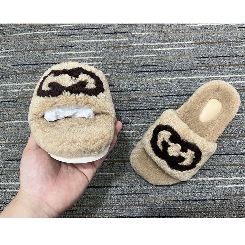 Gucci Unisex Slide Sandal Interlocking G Light Brown Merino Wool Flat