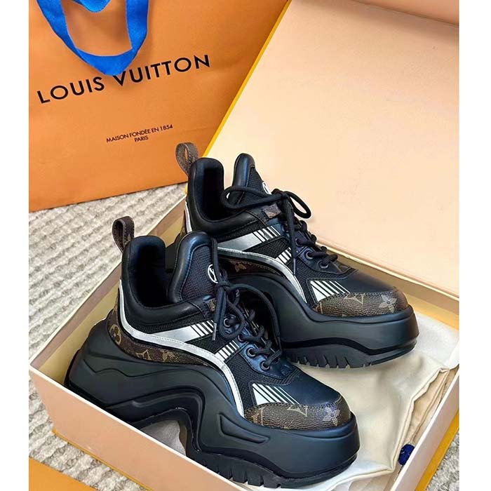 Louis Vuitton Unisex LV Archlight 2.0 Platform Sneaker Black Mix of Materials 5 Cm Heel