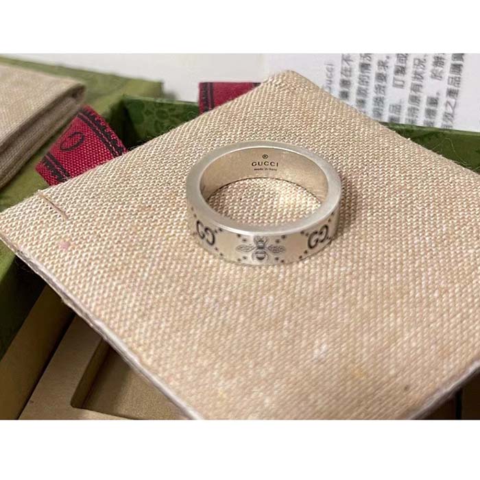 Gucci Unisex GG Bee Engraved Ring 925 Sterling Silver Aged Silver-Toned Hardware